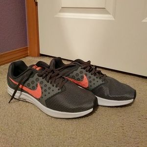 Women's grey Nike shoes
